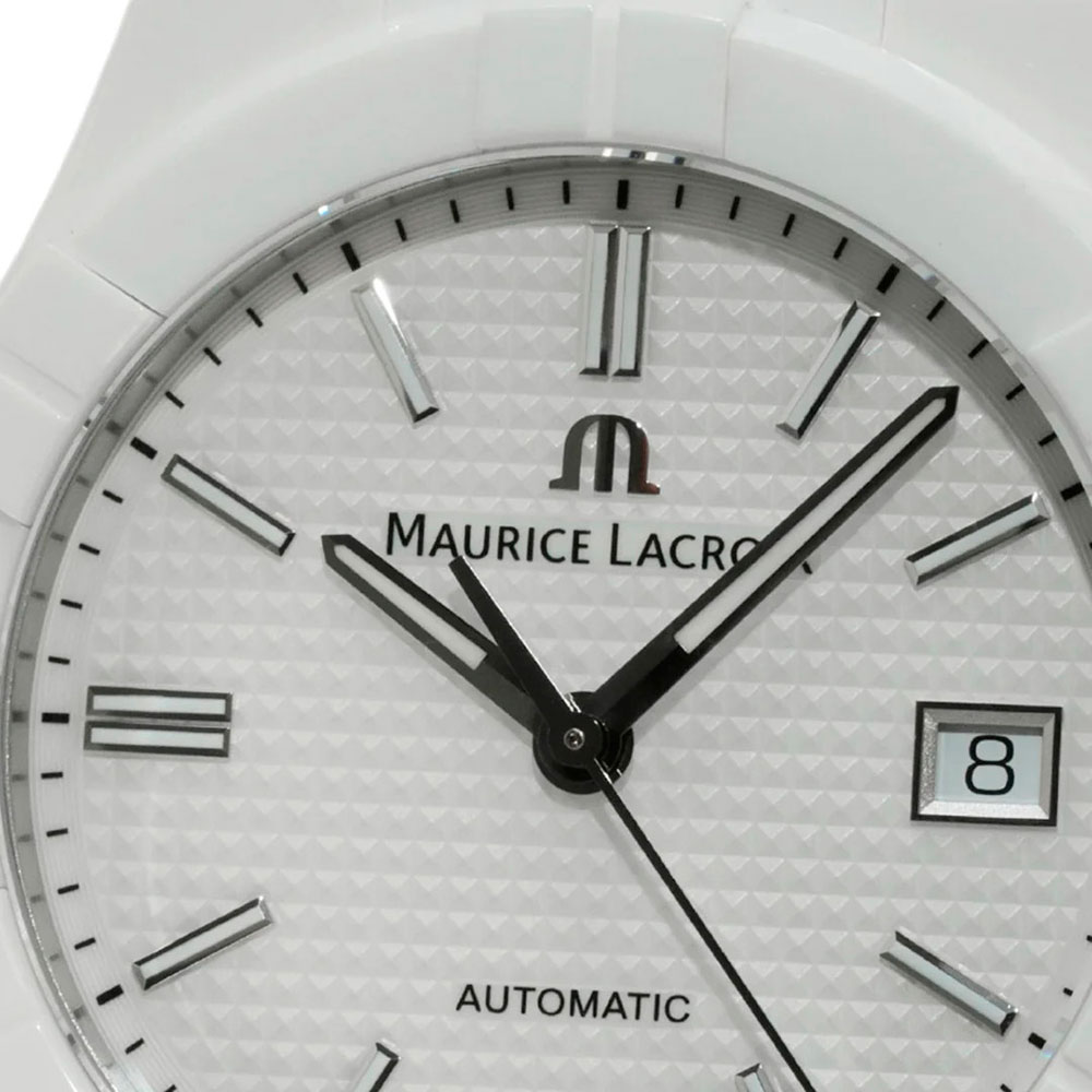 Maurice Lacroix AI6007-CRM72-130-7